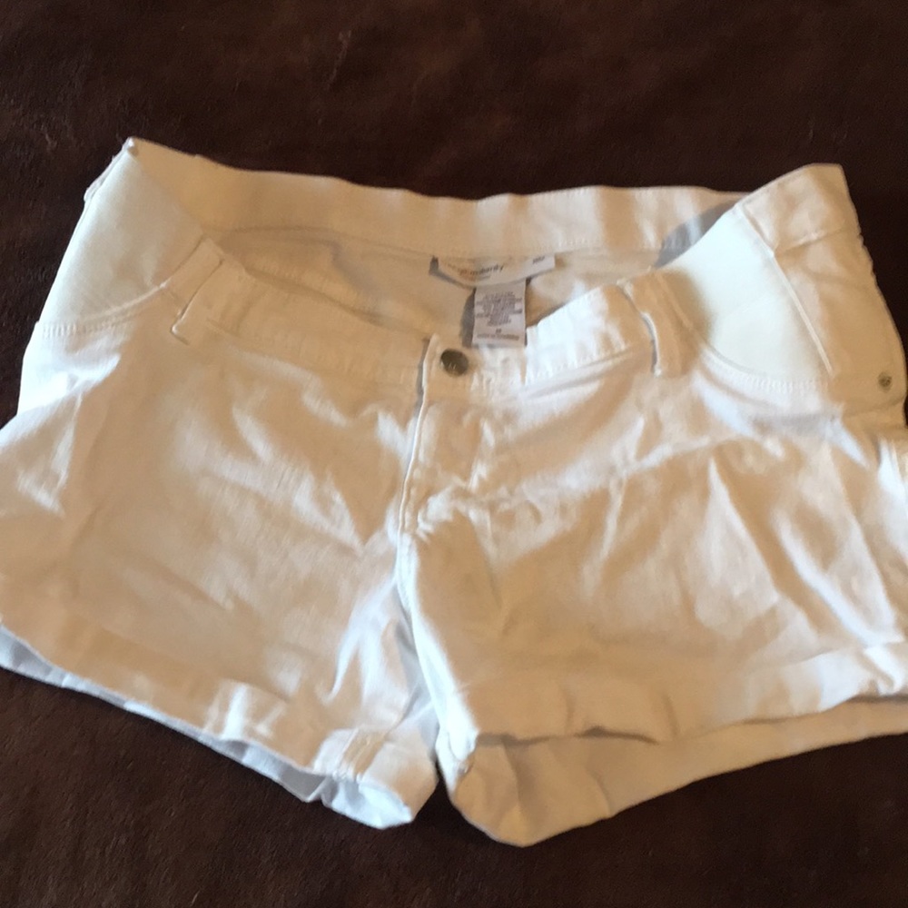 Maternity white shorts